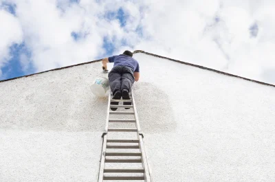 Peinture extérieure à Estivareilles — façades et ravalement